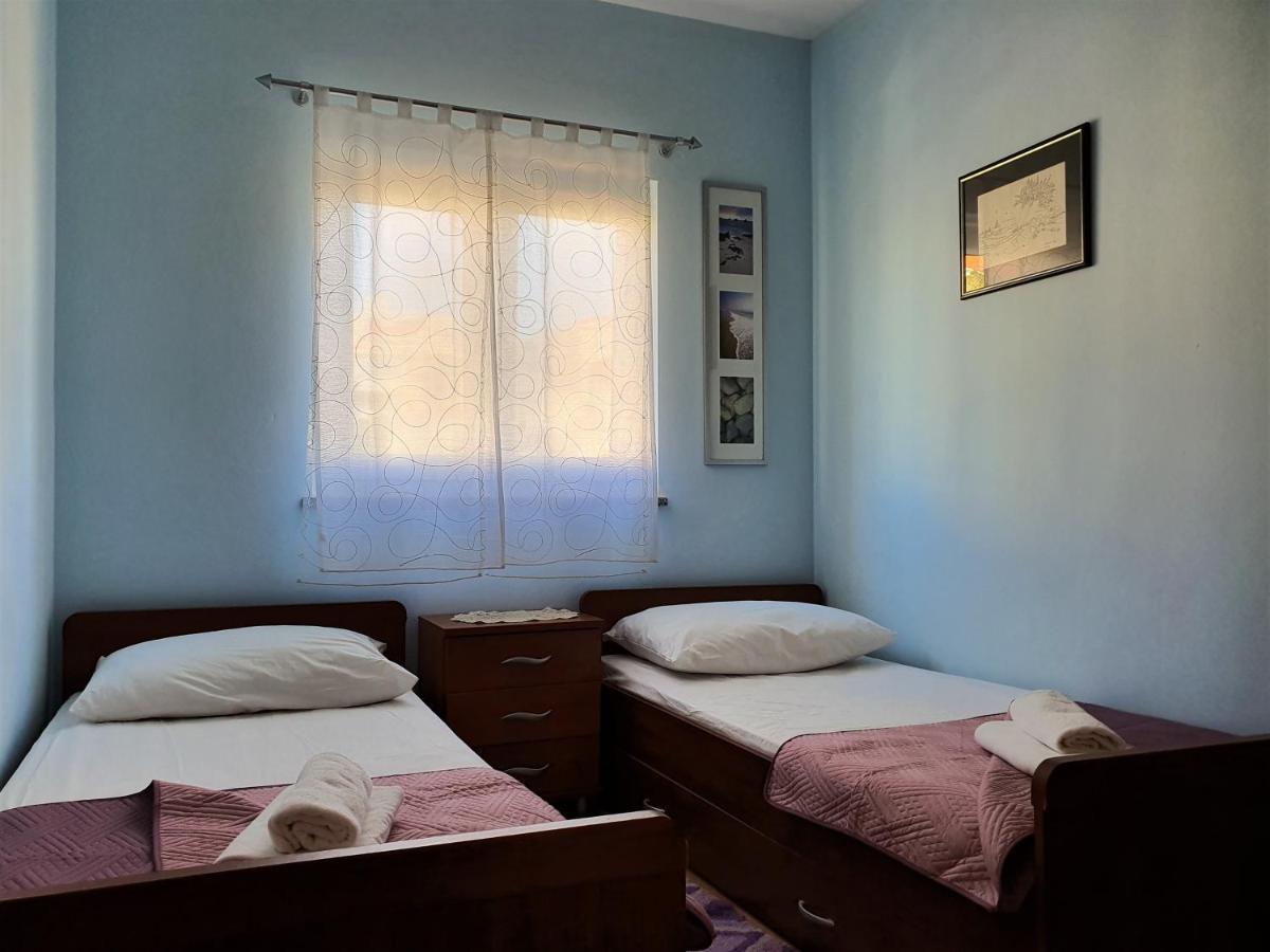 Apartments Coral Новалья Экстерьер фото